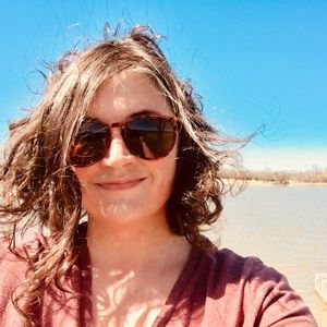 Meet your Posher, Naomi